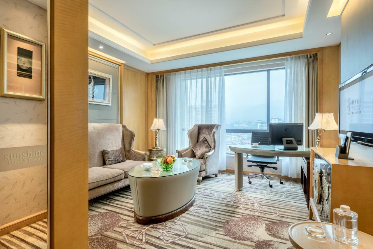 Sunshine Hotel Чжанцзяцзе Екстер'єр фото